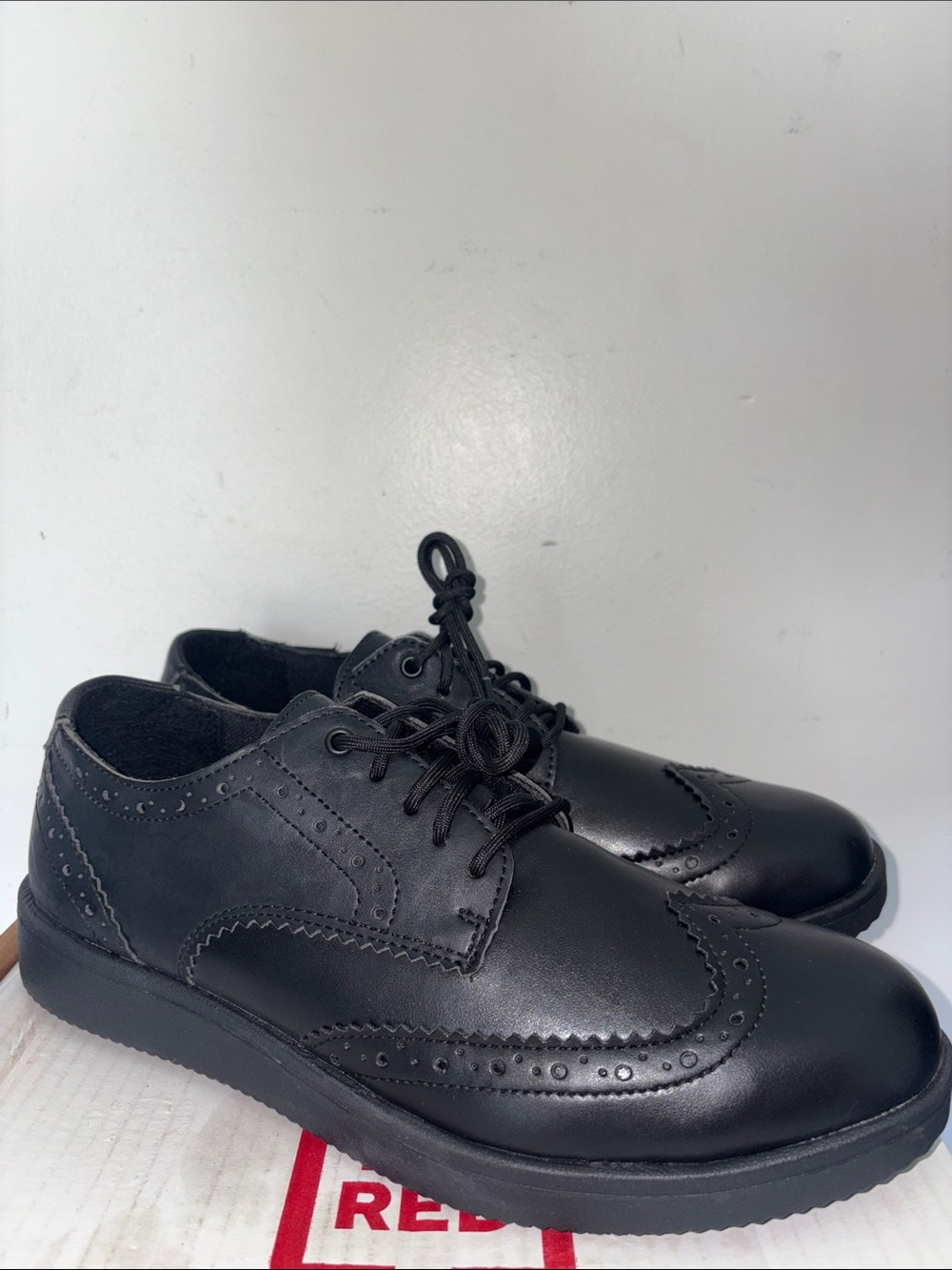 Black Men's Tredsafe shoes size 11